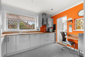 Photo 17- click for photo gallery